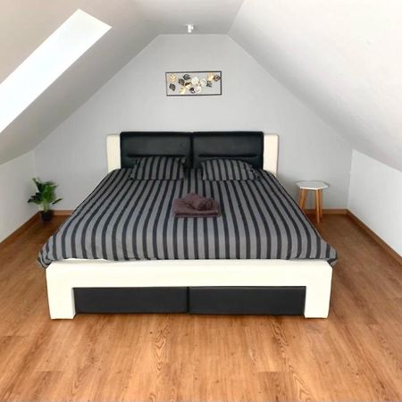 Loft Evasion , Parking Gratuit , 5 Min Auxerre Apartamento Monéteau Exterior foto